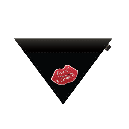 Lips dog bandana, black