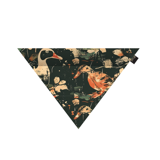 DxW: Pato Escondido dog bandana, camo